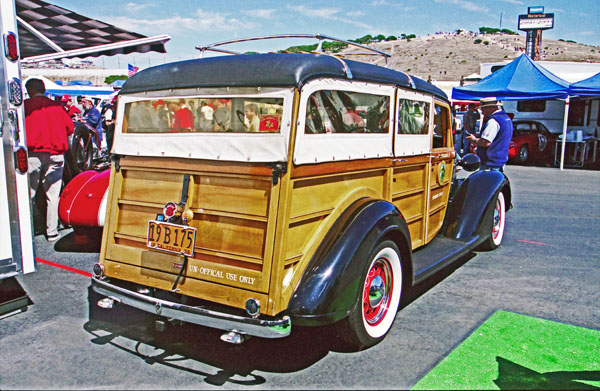 36-1b (04-59-22) 1936 Dodge Station Wagon.jpg